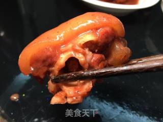 Braised Pig's Trotters with Red Glutinous Rice recipe