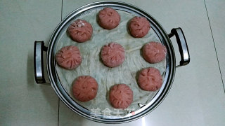 Variety of Pasta: Red Velvet Buns recipe