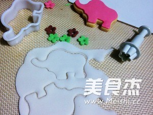 Fondant Elephant Biscuits recipe