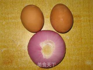 Scrambled Eggs with Onions recipe