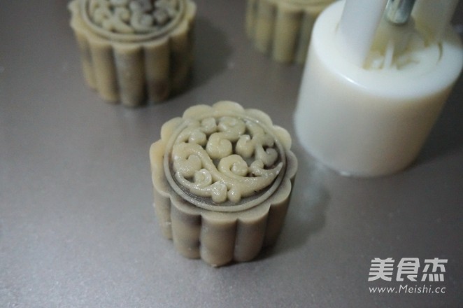 Cantonese Red Bean Paste and Egg Yolk Mooncake recipe