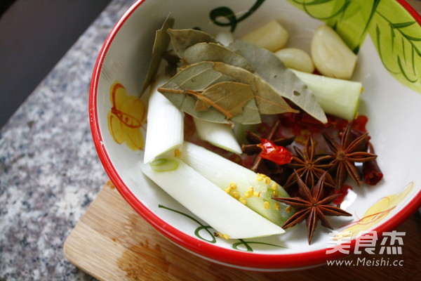 Braised Pork on Rice recipe