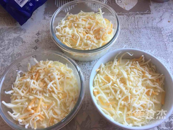 Cheese Baked Mashed Potatoes recipe