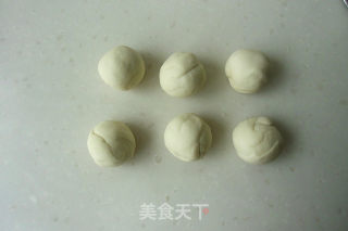 Lazy Egg and Bean Paste Buns recipe