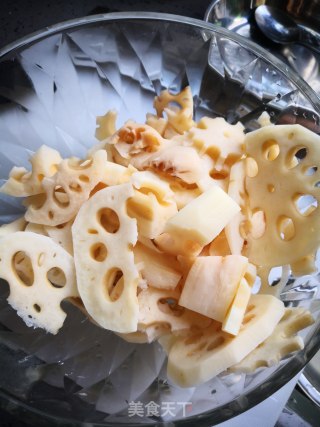 # Dry Run Soup#——lotus Root Pork Ribs Soup recipe