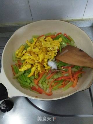 Scrambled Eggs with Parsley recipe