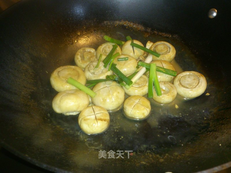 Stir-fried Fresh Mushrooms recipe