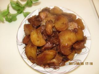 Stewed Potatoes with Meat recipe