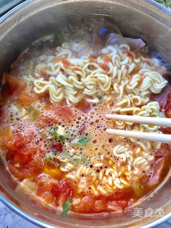 Instant Noodles in Tomato Soup recipe