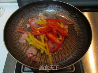 Bacon and Bell Pepper Udon Noodles recipe