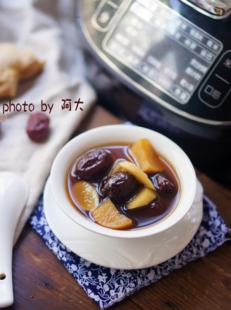Ginger Apple Red Date Soup recipe