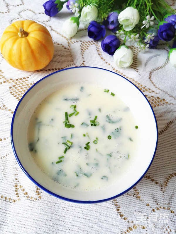 Soy Milk and Radish Leaf Soup recipe