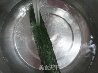 Stir-fried Cucumber with Shredded Pork recipe