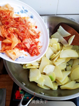 Spicy Cabbage Potato Chips recipe