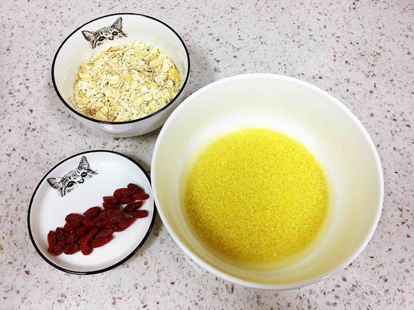 Millet Oatmeal Porridge with Wolfberry recipe