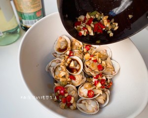 I Have to Eat Cold Dishes in Summer [white Clams in Sauce], Refreshing and Relieving Greasiness recipe