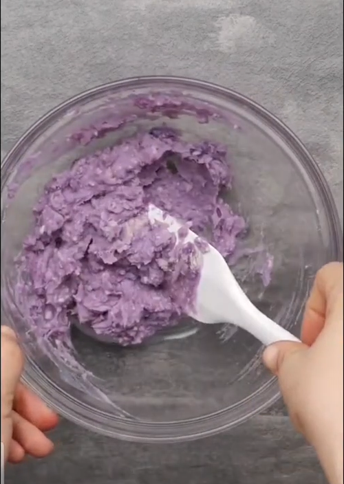 Purple Sweet Potato Floss Hand Cake recipe