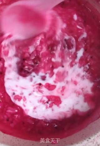 Milky Dragon Fruit Porridge recipe