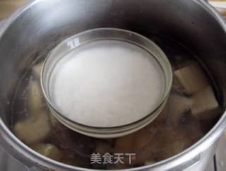 Lazy Moves --- Pressure Cooker Steamed Rice + Fen Ge Fan Bone Soup recipe