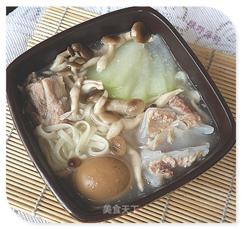 Crab Mushroom and Winter Melon Noodles recipe