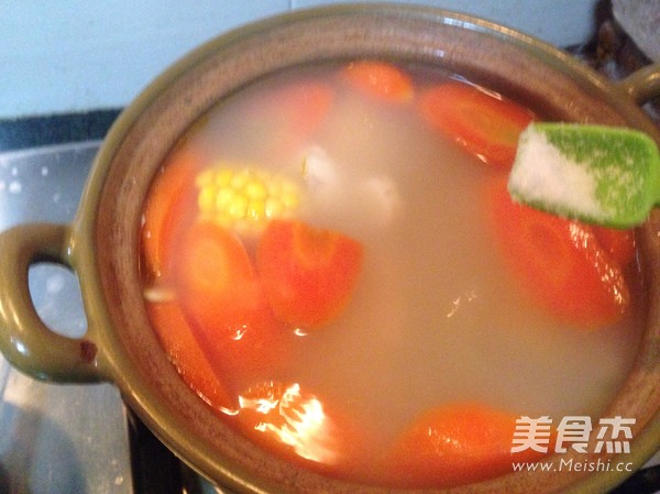 Carrot Corn Pork Bone Soup recipe