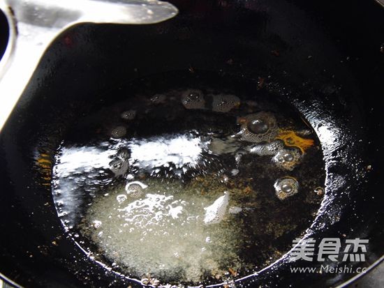 Stewed Pork with Matsutake recipe