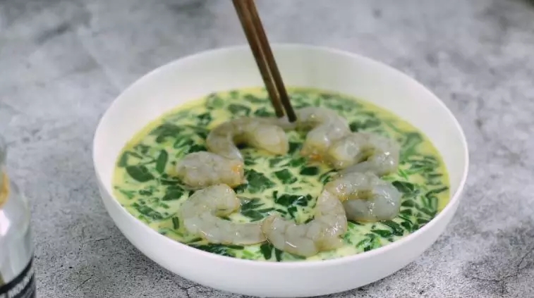 Steamed Egg with Spinach and Shrimp recipe