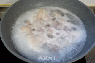 Braised Pork Belly with Pearl Mushroom recipe