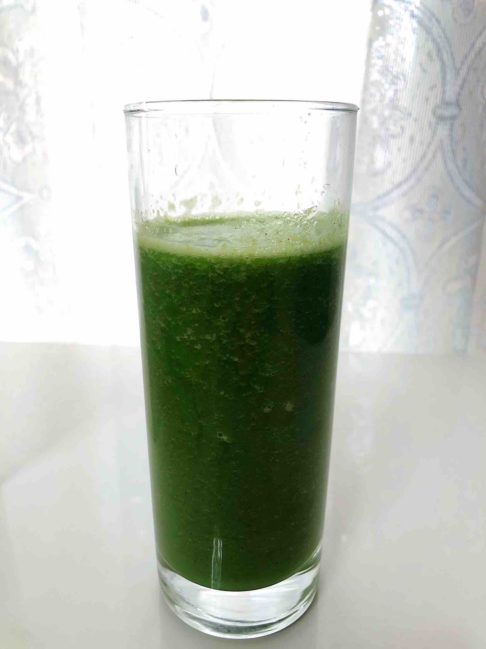 Kale Kiwi Celery Juice recipe