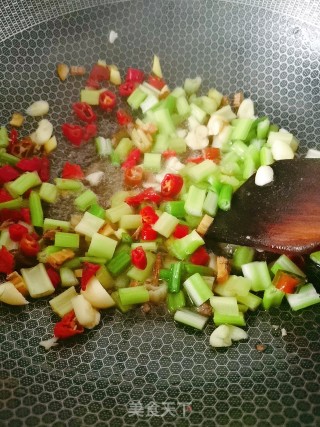 Small Stir-fried Beef recipe