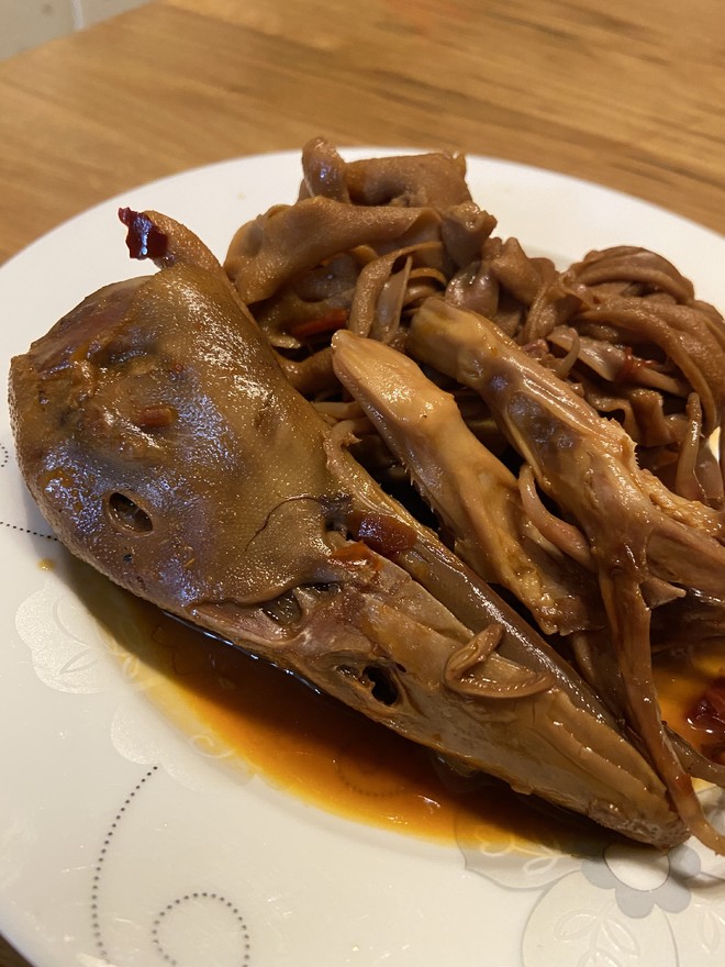 Braised Duck Head, Duck Tongue and Duck Intestines Three-piece Set recipe