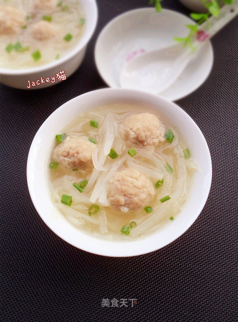 Radish Shredded Meatball Soup recipe