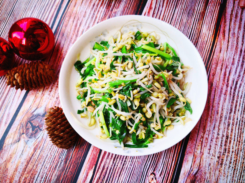 Stir-fried Bean Sprouts with Leek recipe