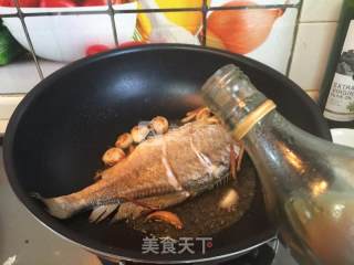 Sweet and Sour Yellow Croaker recipe