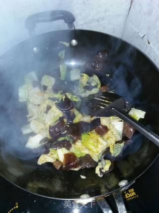 Chinese Cabbage with Fungus recipe