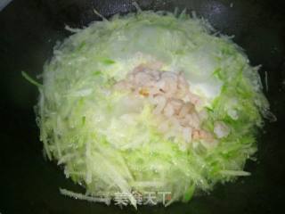 Shredded Radish and Shrimp Soup recipe