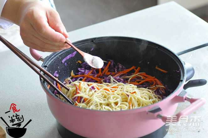 Fried Noodles with Shrimp recipe