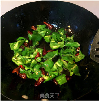 Scrambled Eggs with Green Peppers recipe