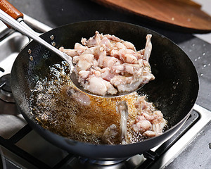 Wonderful Kitchen丨boiled Bullfrog recipe