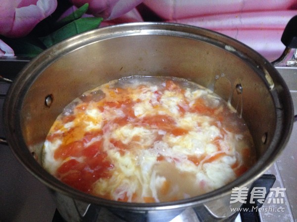 Tomato Egg Drop Soup recipe