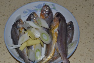 Moss Yellow Croaker recipe