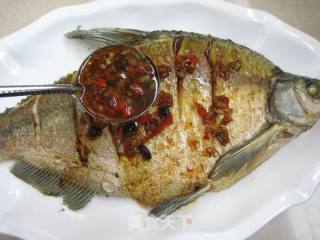 A Seafood Dish Suitable for Novice Banquets-wuchang Fish with Black Bean Sauce recipe