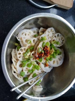 Red Oil Mixed Lotus Root recipe