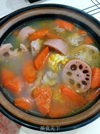 Lotus Root, Corn, Carrots and Spare Ribs Soup recipe