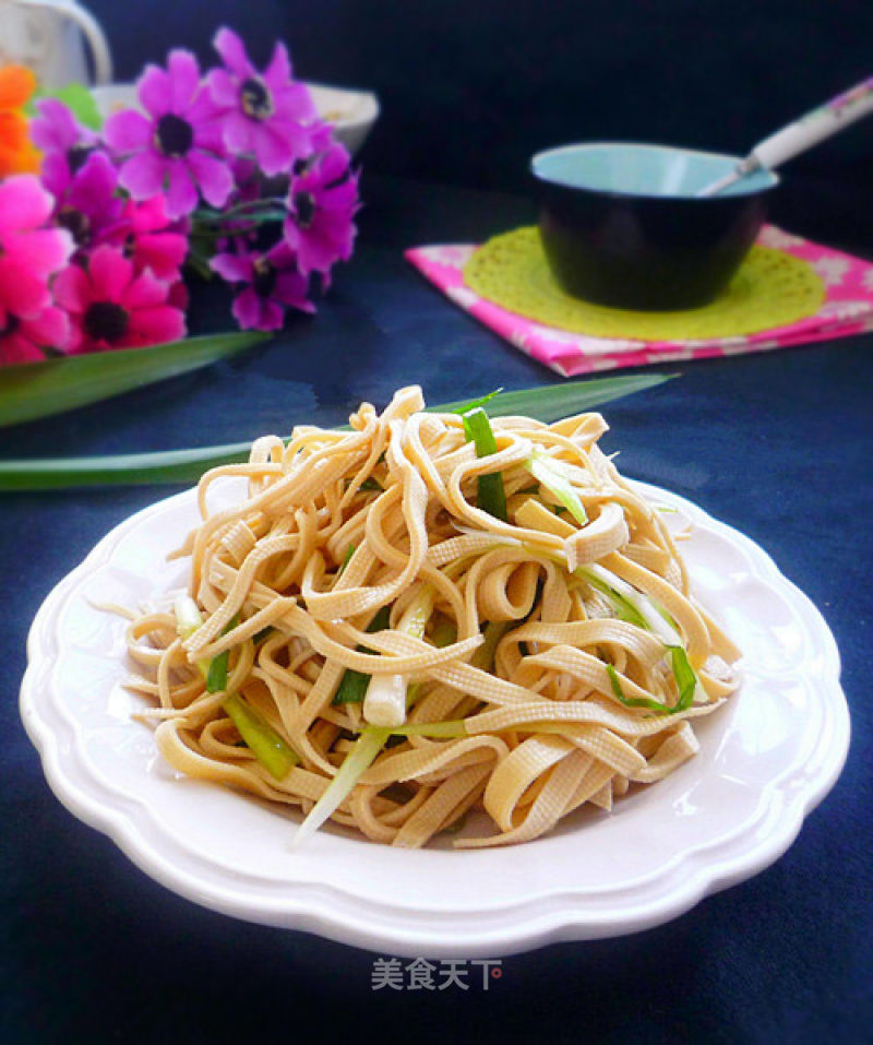 Scallion Mixed with Bean Curd recipe