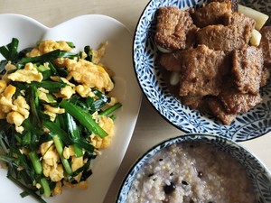 Scrambled Eggs with Leek-three Minutes to Prepare The Food and Master The Secret of Fire recipe