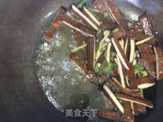 Celery Sauteed Dry recipe