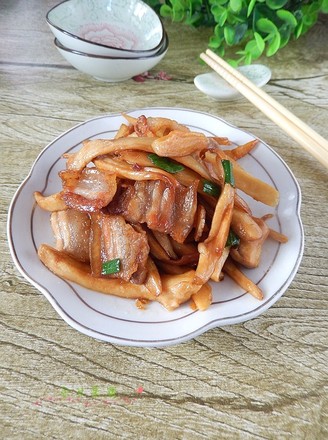 Stir-fried Pork Belly with Pleurotus Eryngii recipe