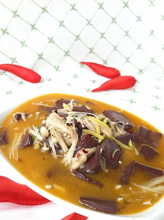 Pork Blood Enoki Mushroom and Ginger Soup recipe