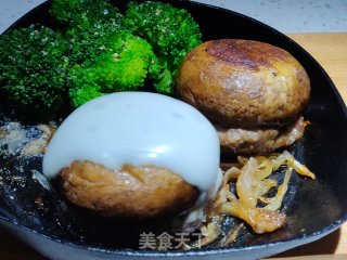 Steak Mushroom Cheeseburger Steak recipe